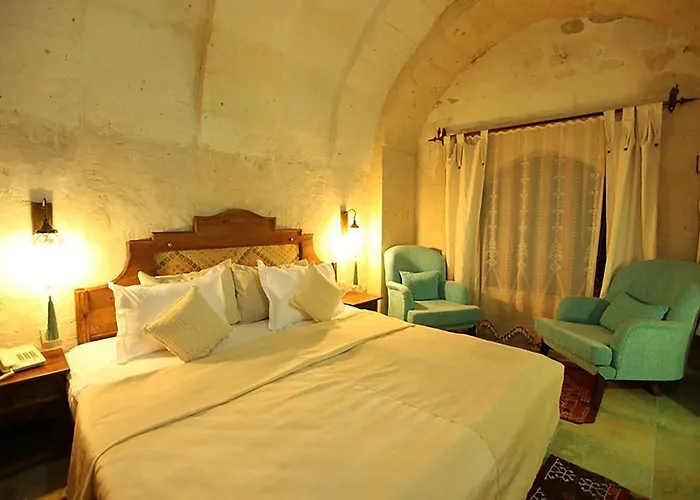 Blue Valley Cave Hotel 4*