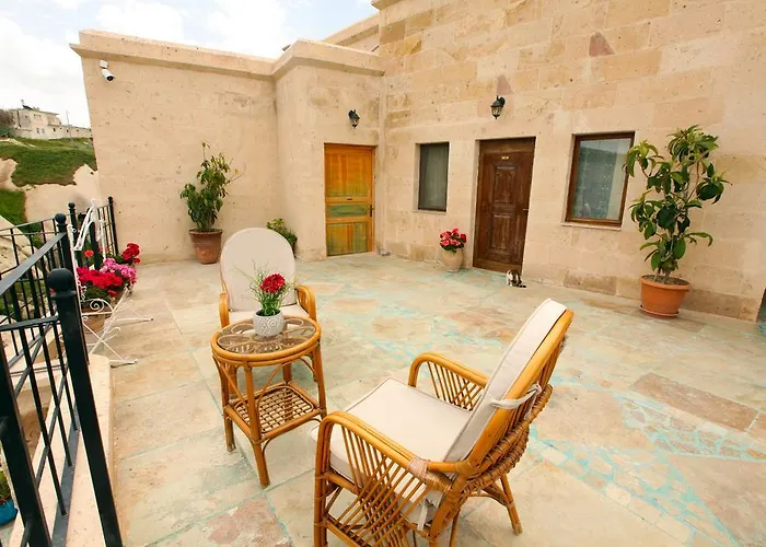 Blue Valley Cave Hotel