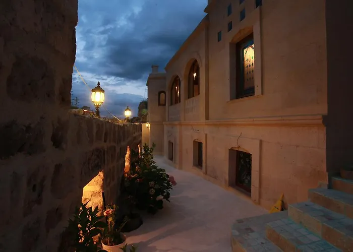 Blue Valley Cave Hotel 4*